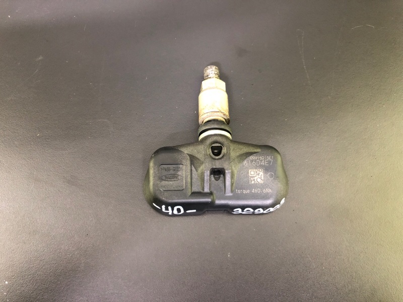 Датчик давления в шинах TOYOTA CAMRY 40 06-11 2009 3.5 2GR-FE 42607-06011 Б/У