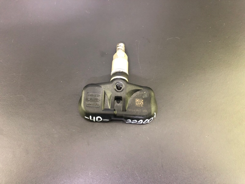 Датчик давления в шинах TOYOTA CAMRY 40 06-11 2009 3.5 2GR-FE 42607-06011 Б/У