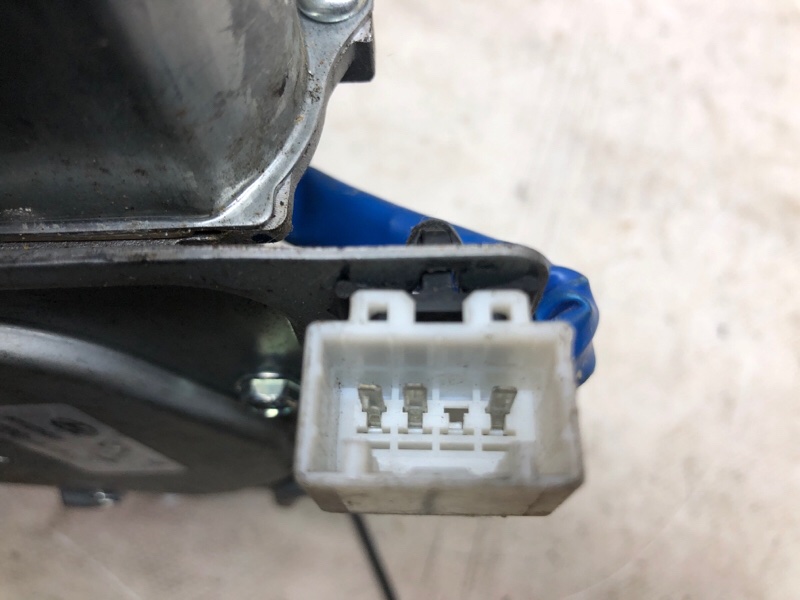 Моторчик стеклоочистителя задний I30 GD 12-17