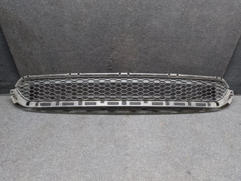 Решетка переднего бампера HONDA PILOT 15- 2017 3.5L 71113-TG7-A00 Б/У