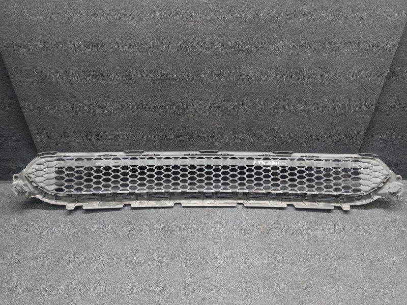 Решетка переднего бампера PILOT 15- 2017 3.5L