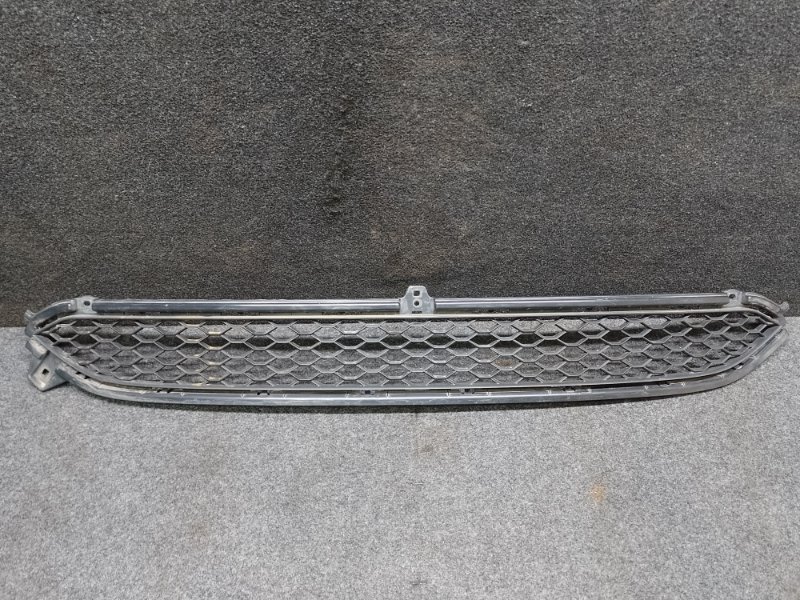 Решетка переднего бампера HONDA PILOT 15- 2017 3.5L 71126-TG7-A01 Б/У