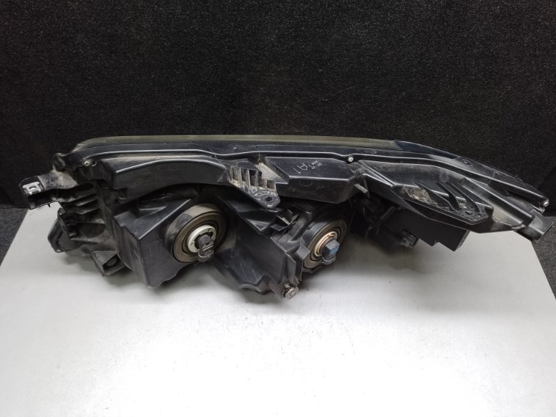 Фара передняя правая PILOT 15- 2017 3.5L Фара передняя правая PILOT 15- 2017 3.5L