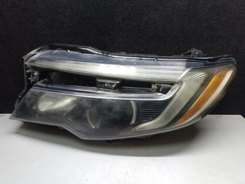 Запчасть фара передняя левая HONDA PILOT 15- 2017 3.5L 33150-TG7-A12 Б/У Фара передняя левая HONDA PILOT 15- 2017 3.5L 33150-TG7-A12 Б/У