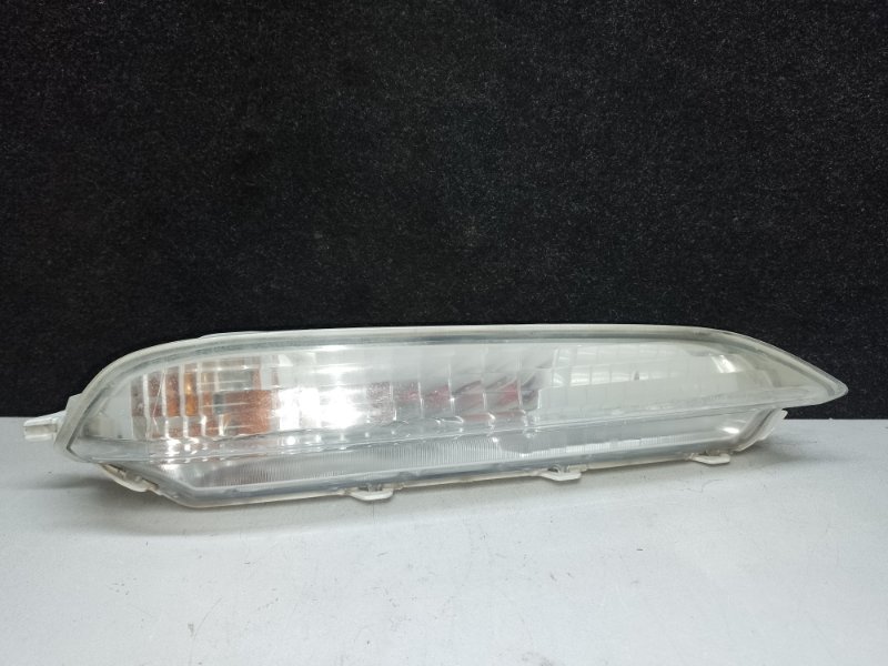 Указатель поворота передний правый HONDA PILOT 15- 2017 3.5L 33300-TG7-A11 Б/У