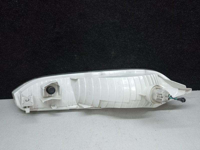 Указатель поворота передний правый HONDA PILOT 15- 3.5L