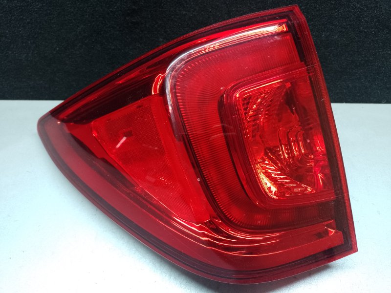Запчасть фонарь наружный задний левый HONDA PILOT 15- 2017 3.5L 33550-TG7-A01 Б/У Фонарь наружный задний левый HONDA PILOT 15- 2017 3.5L 33550-TG7-A01 Б/У