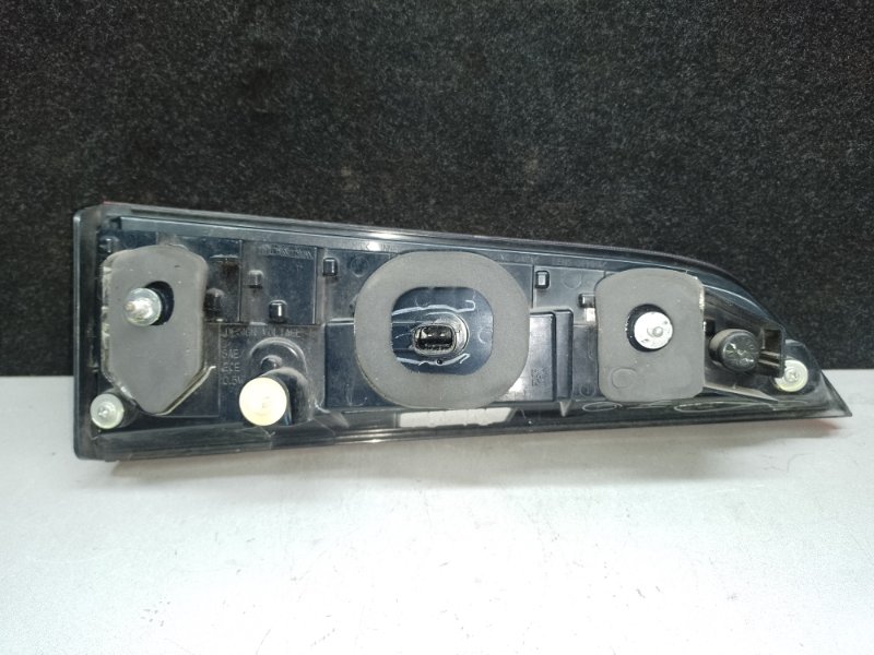 Фонарь внутренний задний правый HONDA PILOT 15- 3.5L