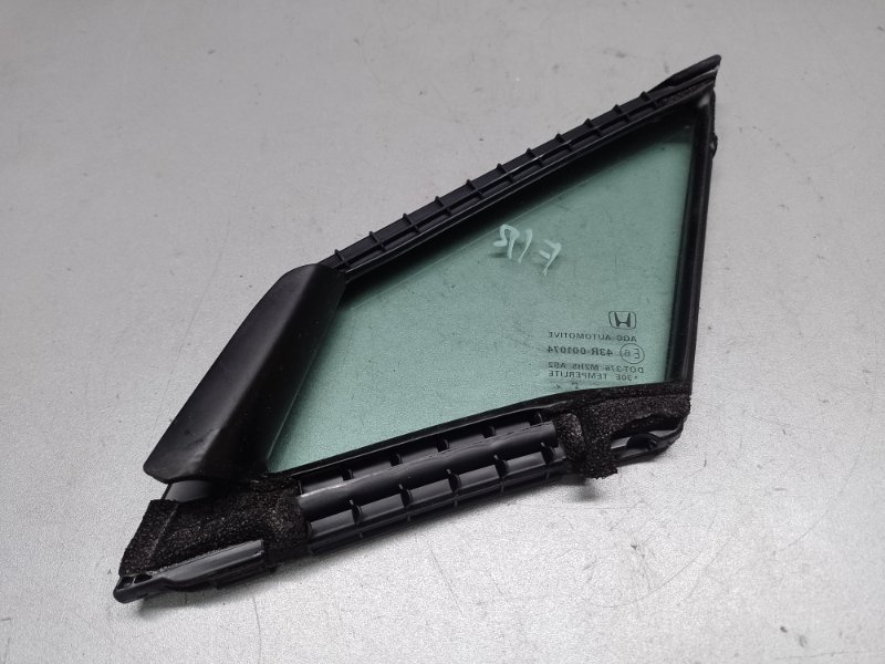 Стекло двери глухое переднее правое PILOT 15- 2017 3.5L