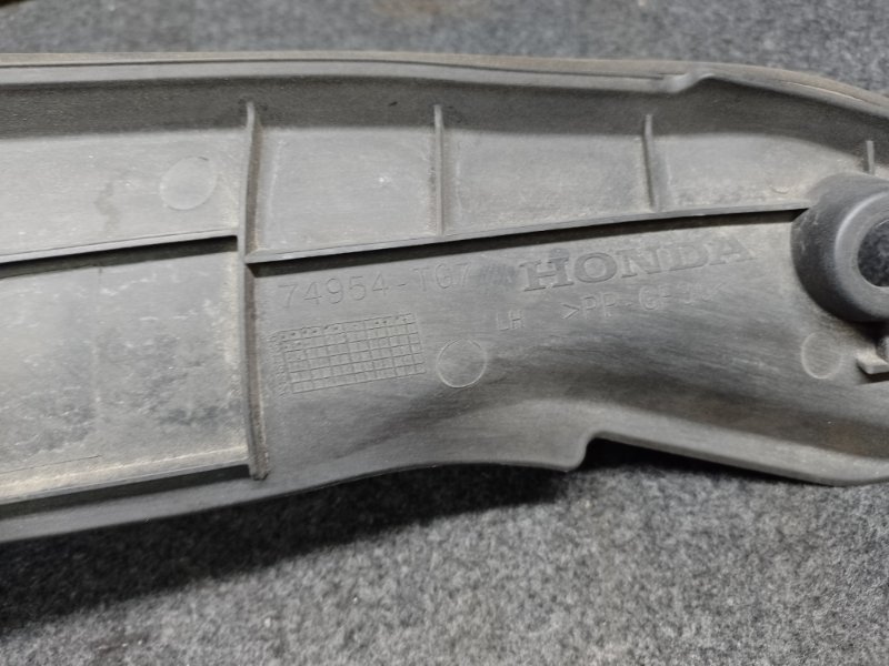 Датчик открытия багажника левый PILOT 15- 2017 3.5L