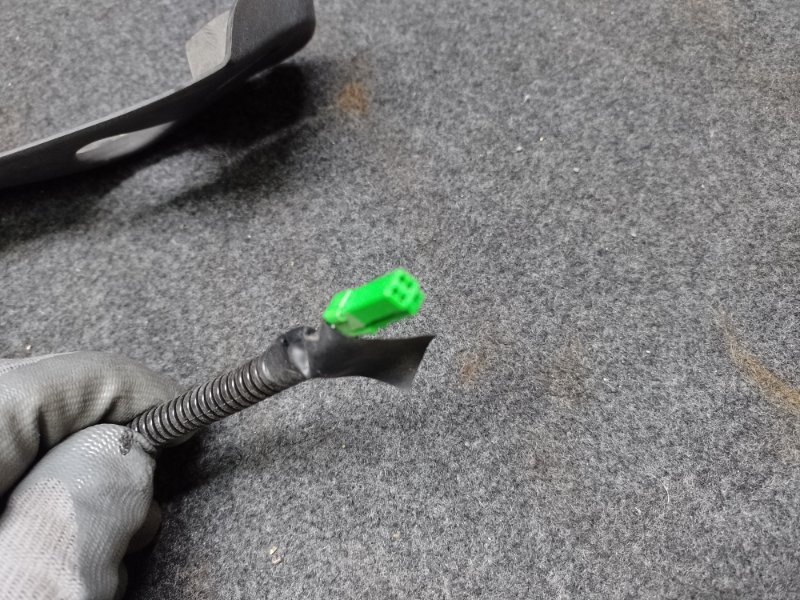 Датчик открытия багажника правый PILOT 15- 2017 3.5L