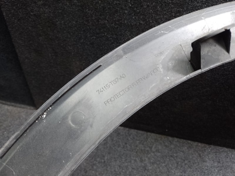 Накладка крыла (расширитель арки) передняя правая PILOT 15- 2017 3.5L