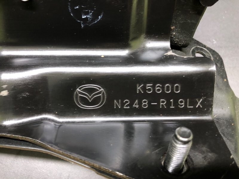 Механизм складывания крыши правый MX-5 15-