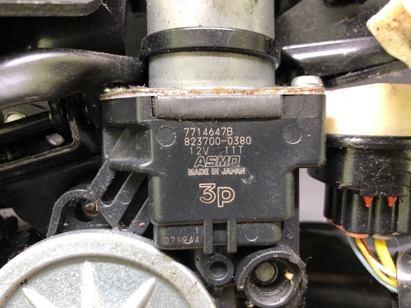 Механизм складывания крыши левый MX-5 15-