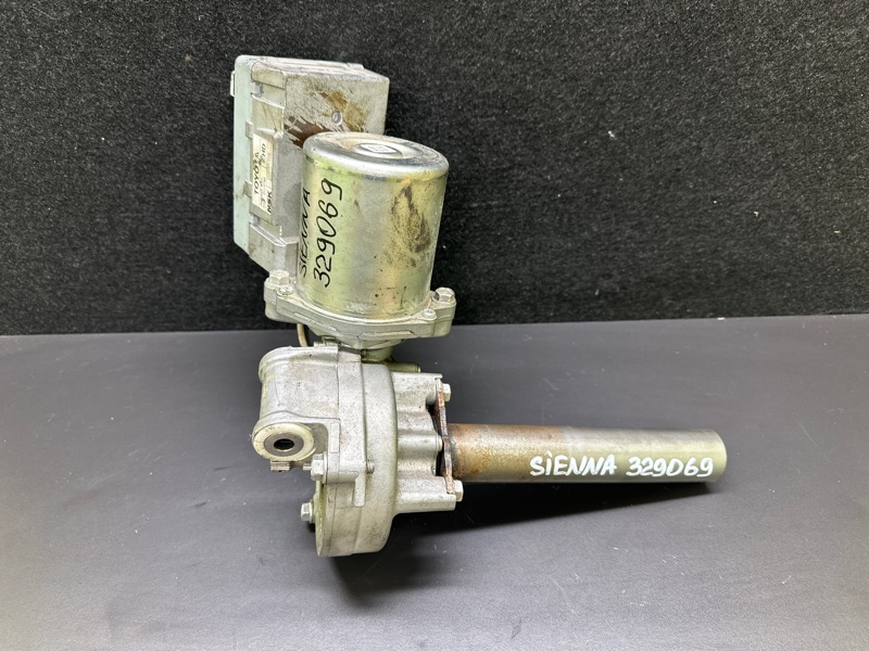 Электроусилитель рулевого управления TOYOTA SIENNA 11-16 45250-08030 Б/У