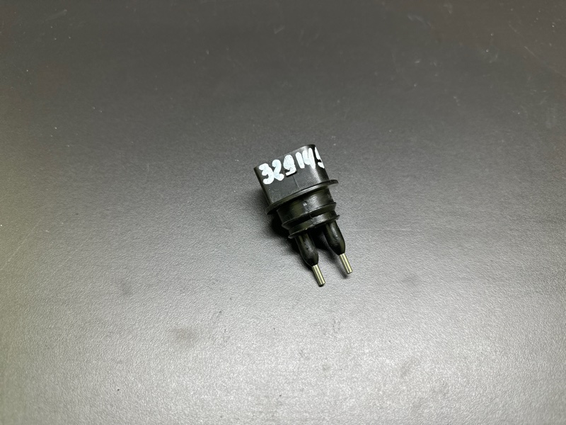 Датчик уровня бачка омывателя A4 08-15