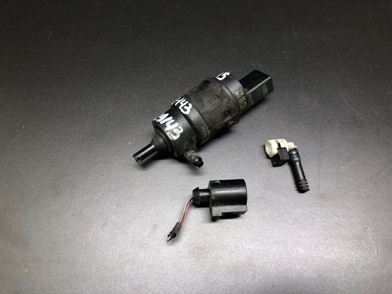 Насос омывателя стекла A4 08-15