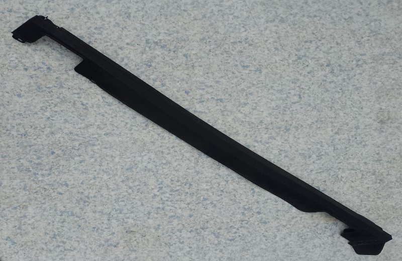 Запчасть накладка порога наружная левая HONDA PILOT 15- 2017 3.5L 71850-TG7-A00 Б/У Накладка порога наружная левая HONDA PILOT 15- 2017 3.5L 71850-TG7-A00 Б/У