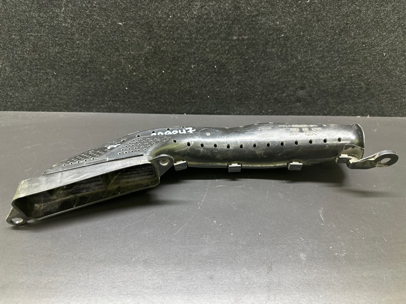 Воздухозаборник FOCUS 10-18