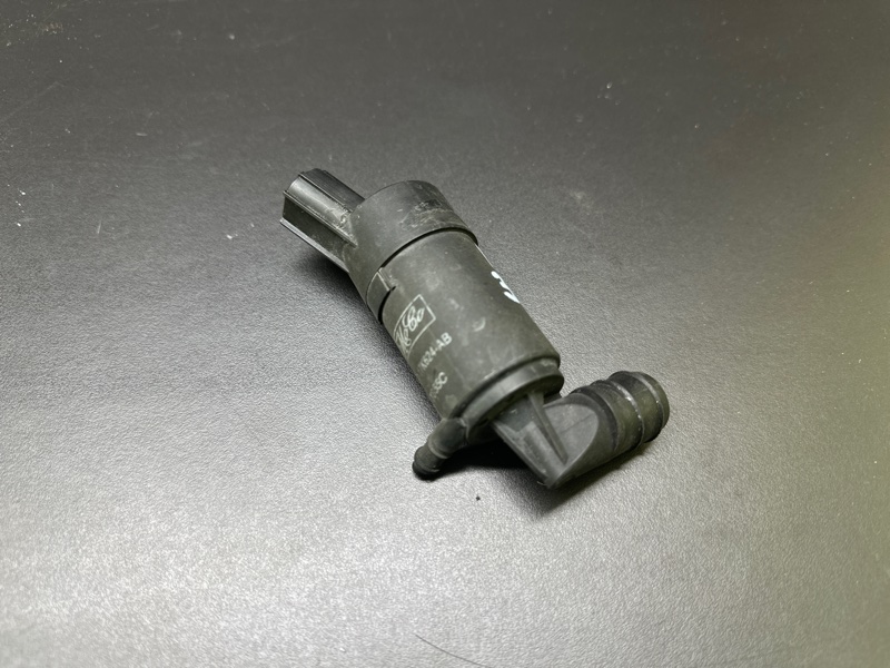 Насос омывателя стекла FORD FOCUS 10-18