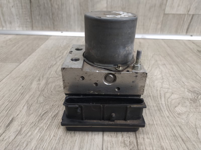 Блок ABS MAZDA CX-7 06-12 2009 Внедорожник 2.3 EGY3-43-7A0A Б/У