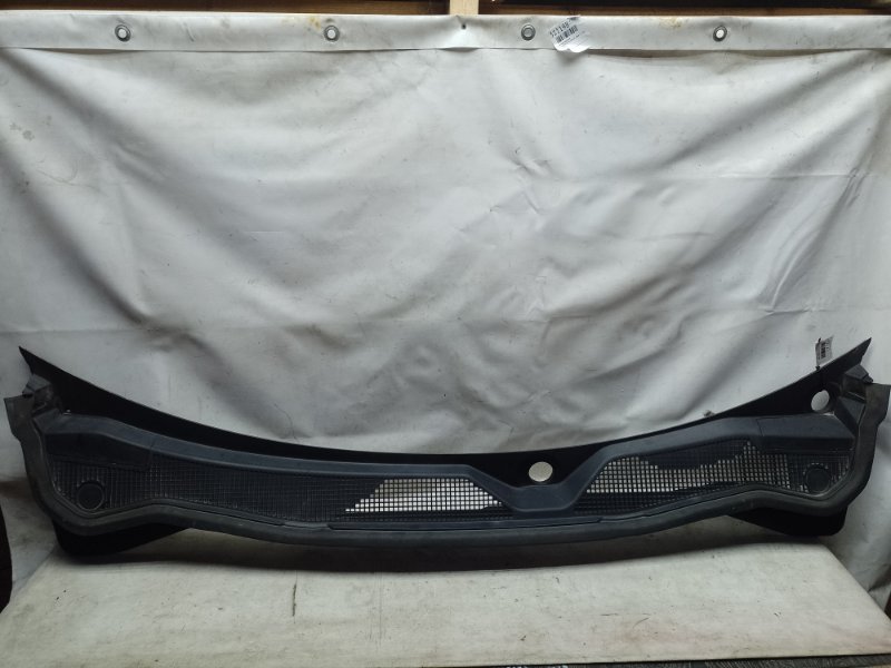 Запчасть пластик под лобовое стекло / жабо HONDA PILOT 15- 2017 3.5L 74200-TG7-A01 Б/У Пластик под лобовое стекло / Жабо HONDA PILOT 15- 2017 3.5L 74200-TG7-A01 Б/У