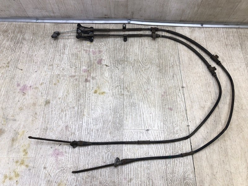 Трос стояночного тормоза SUZUKI GRAND VITARA 05-15 2005 Внедорожник 2.0 J20A 54401-65J00 Б/У