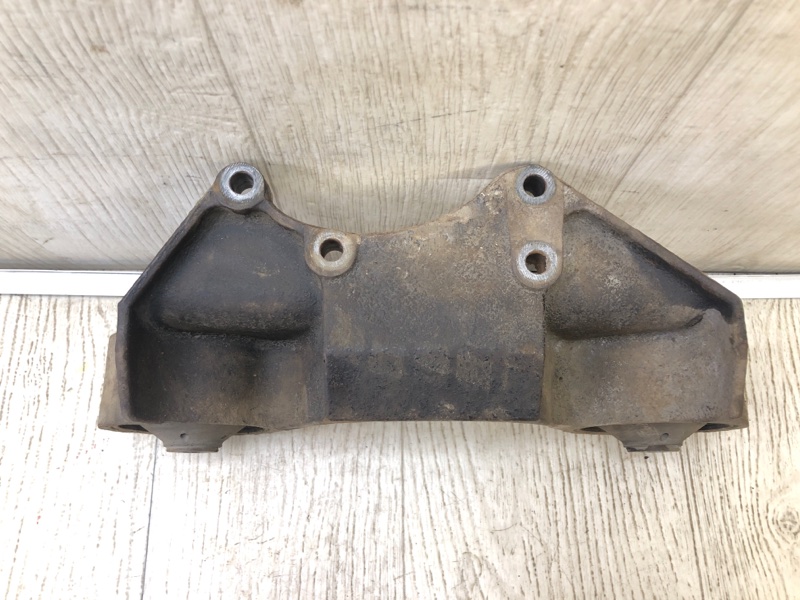 Кронштейн редуктора задний SUZUKI GRAND VITARA 05-15 Внедорожник 2.0 J20A