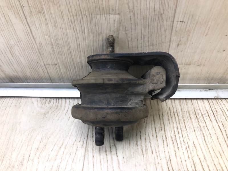 Подушка двигателя SUZUKI GRAND VITARA 05-15 2005 Внедорожник 2.0 J20A 11610-65J10 Б/У