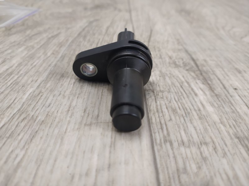 Датчик положения коленвала NISSAN X-TRAIL/ROGUE T32 13-20 2.5 QR25DE