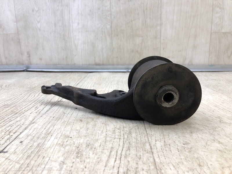 Кронштейн редуктора передний правый GRAND VITARA 05-15 2005 Внедорожник 2.0 J20A