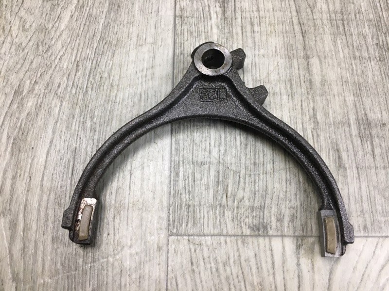 Разное TOYOTA LAND CRUISER 200 08-21 3630134021 Б/У