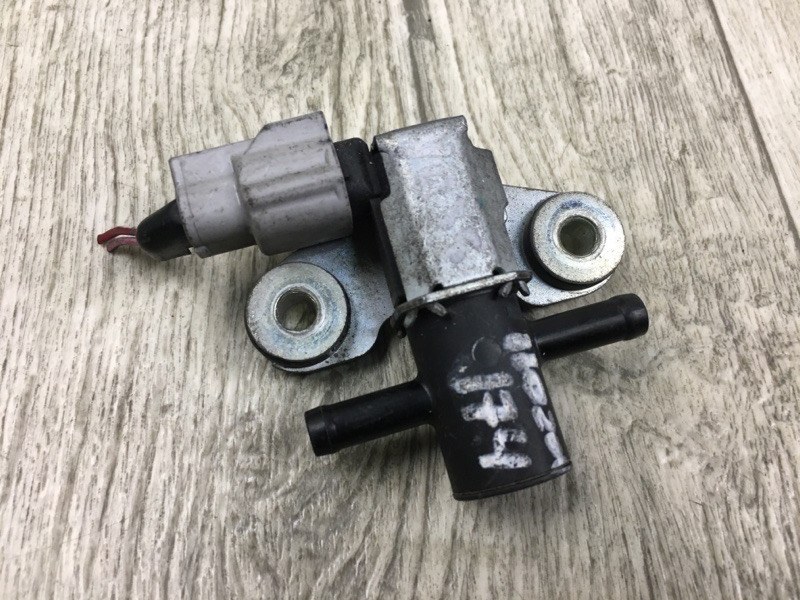 Запчасть клапан электромагнитный (вакуумный) NISSAN MURANO Z50 02-07 VQ35 K5T46696 Б/У Клапан электромагнитный (вакуумный) NISSAN MURANO Z50 02-07 VQ35 K5T46696 Б/У