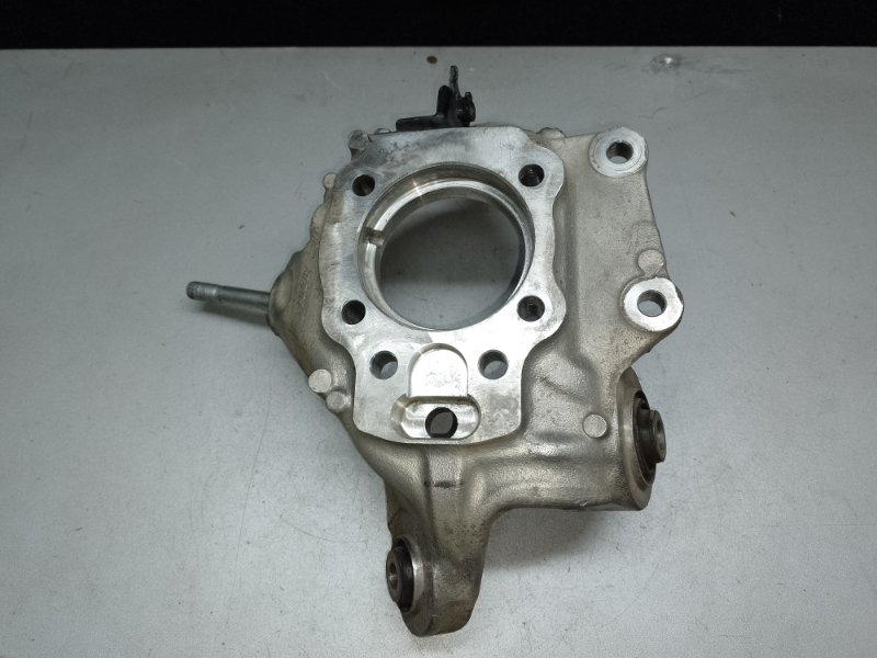 Цапфа задняя левая HONDA PILOT 15- 3.5L