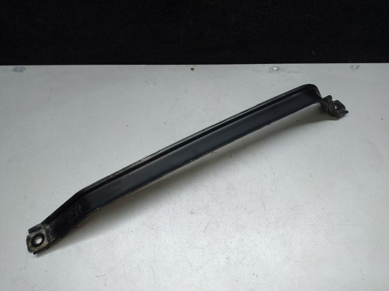 Крепление топливного бака правое PILOT 15- 2017 3.5L