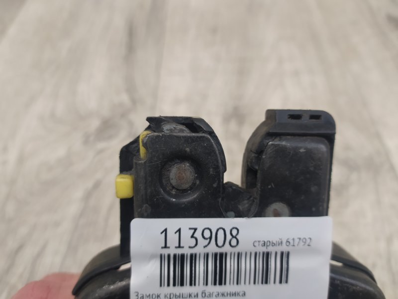 Замок крышки багажника MAZDA 3 BK 03-08