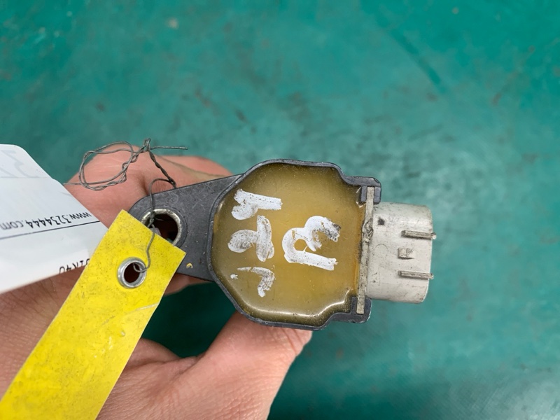 Катушка зажигания KIZASHI 09-14 2011 Седан 2.4 Катушка зажигания KIZASHI 09-14 2011 Седан 2.4