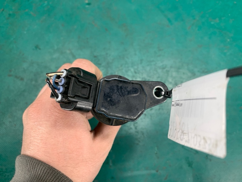 Катушка зажигания TOYOTA PRIUS - 30 09-17 ZVW30 1.8 2ZRFXE Катушка зажигания TOYOTA PRIUS - 30 09-17 ZVW30 1.8 2ZRFXE