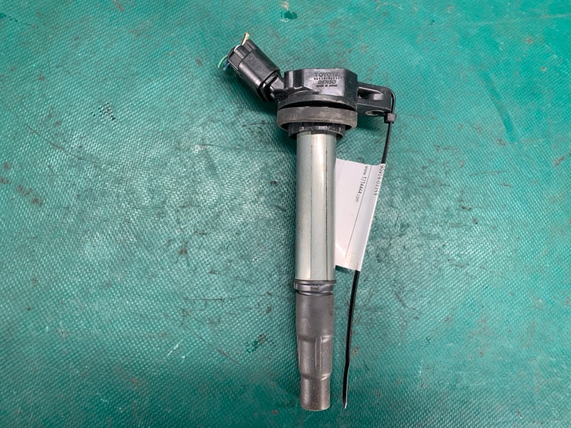 Запчасть катушка зажигания TOYOTA PRIUS - 30 09-17 2013 ZVW30 1.8 2ZRFXE 90919-02253 Б/У Катушка зажигания TOYOTA PRIUS - 30 09-17 2013 ZVW30 1.8 2ZRFXE 90919-02253 Б/У