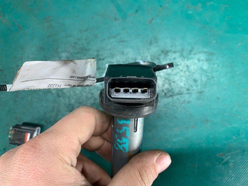 Катушка зажигания SIENNA 11-16 2012 GSL30 3.5 2GR-FE Катушка зажигания SIENNA 11-16 2012 GSL30 3.5 2GR-FE