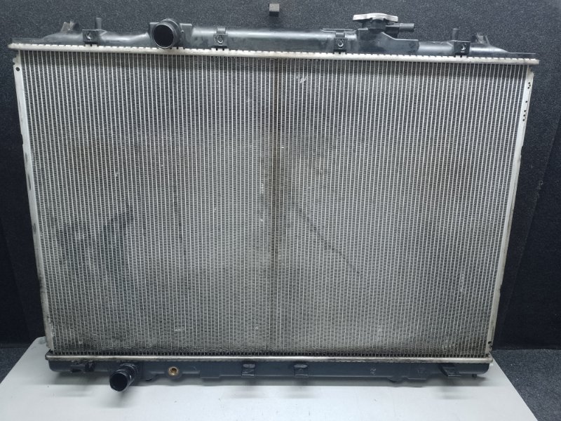 Запчасть радиатор основной HONDA PILOT 15- 2017 3.5L 19010-5J6-A01 Б/У Радиатор основной HONDA PILOT 15- 2017 3.5L 19010-5J6-A01 Б/У
