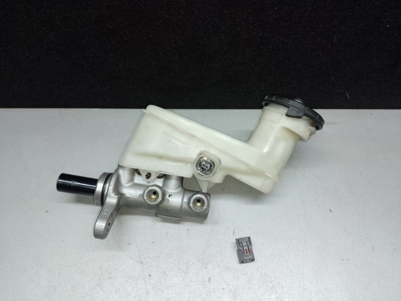 Главный тормозной цилиндр HONDA PILOT 15- 2017 3.5L 46100-TP6-A12 Б/У