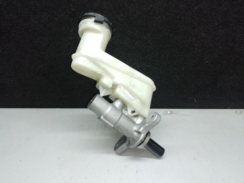 Главный тормозной цилиндр HONDA PILOT 15- 3.5L