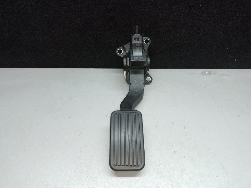 Педаль газа HONDA PILOT 15- 2017 3.5L 17800-TZ5-A02 Б/У
