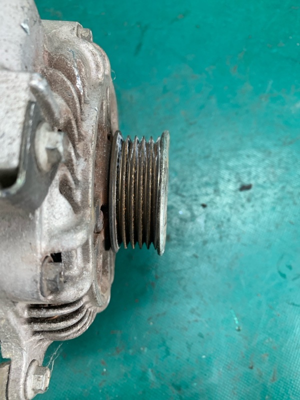 Генератор 6 GH 07-12 2012 Седан 2.5