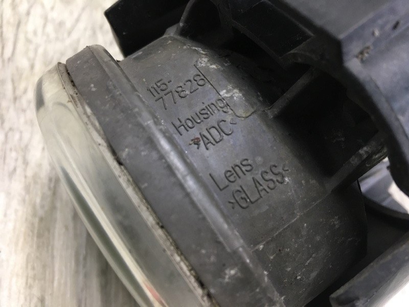 Противотуманная фара левая OUTBACK 09-14 BR