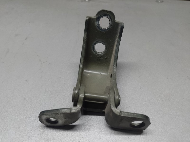 Петля двери верхняя передняя правая PILOT 15- 2017 3.5L Петля двери верхняя передняя правая PILOT 15- 2017 3.5L