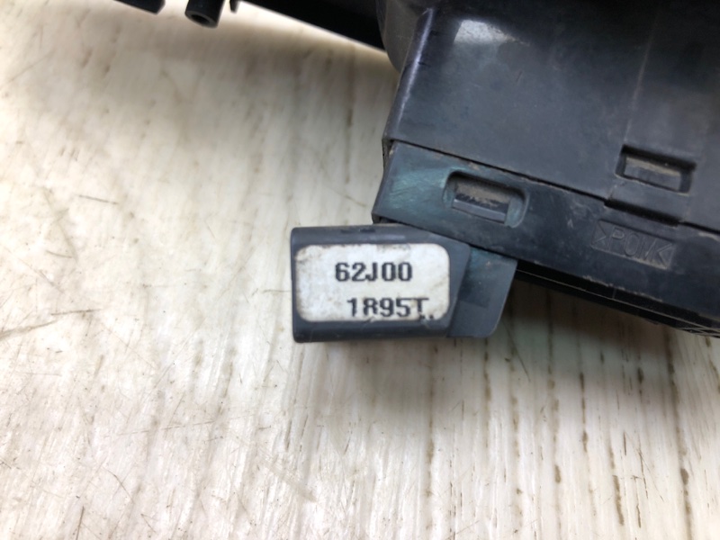 Кнопка стеклоподъемника задняя правая GRAND VITARA 05-15 2005 Внедорожник 2.0 J20A