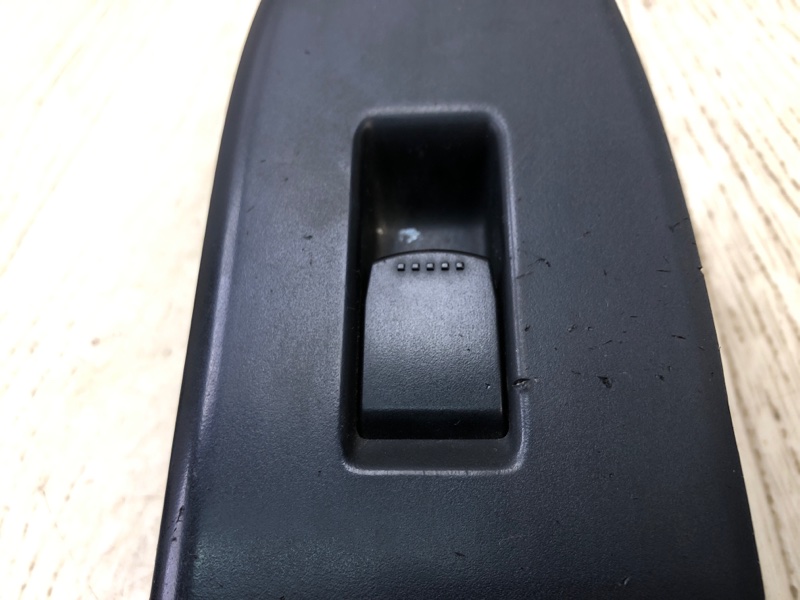 Кнопка стеклоподъемника задняя правая GRAND VITARA 05-15 2005 Внедорожник 2.0 J20A