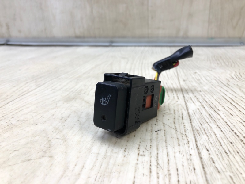 Кнопка обогрева сидений SUZUKI GRAND VITARA 05-15 2005 Внедорожник 2.0 J20A 37850-64J00 Б/У